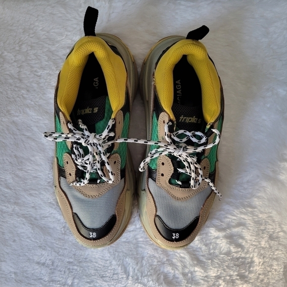 BALENCIAGA Triple S Sneakers - Picture 10 of 15